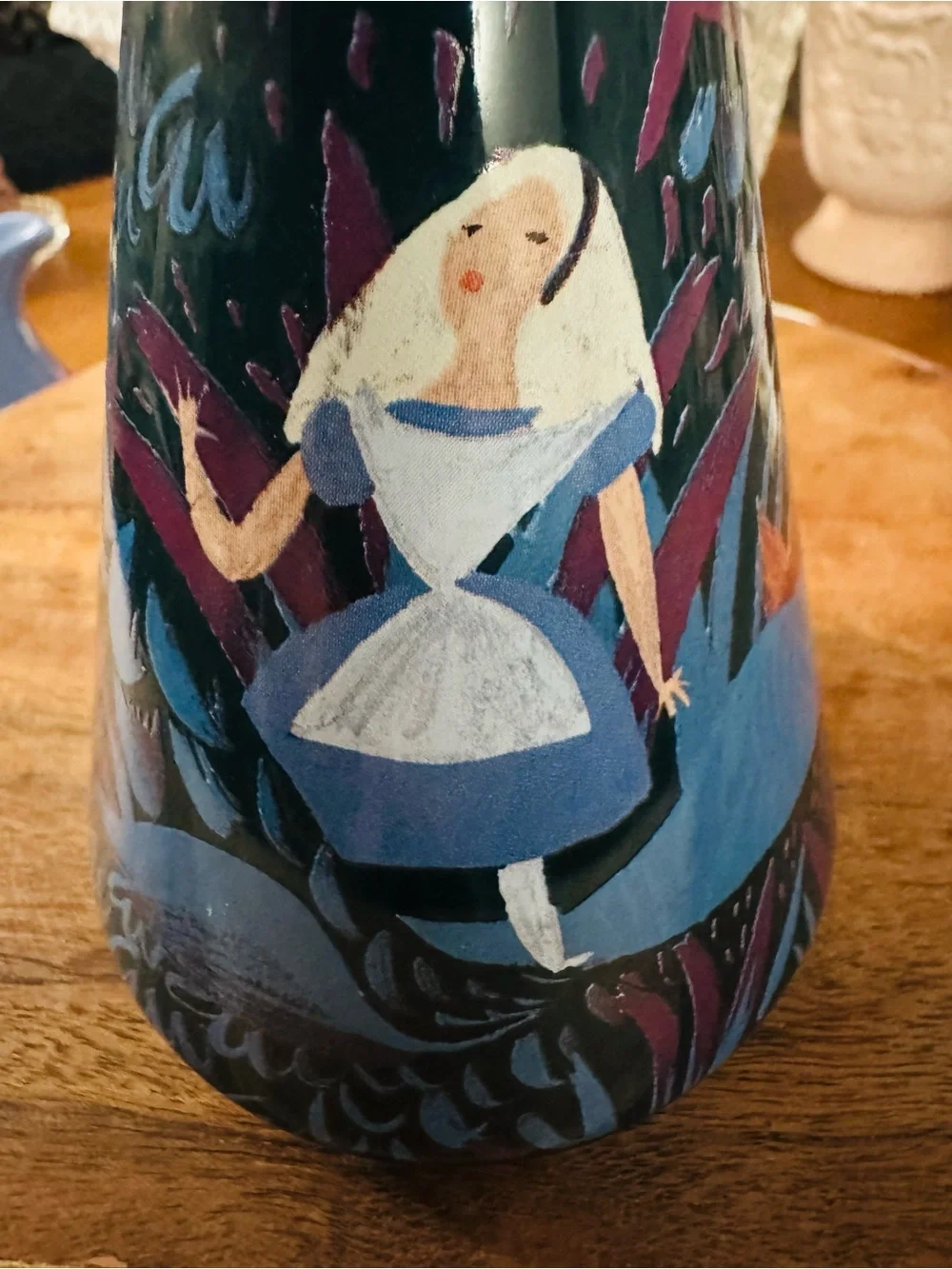 ✨Disney Alice in Wonderland 70th anniversary vase✨